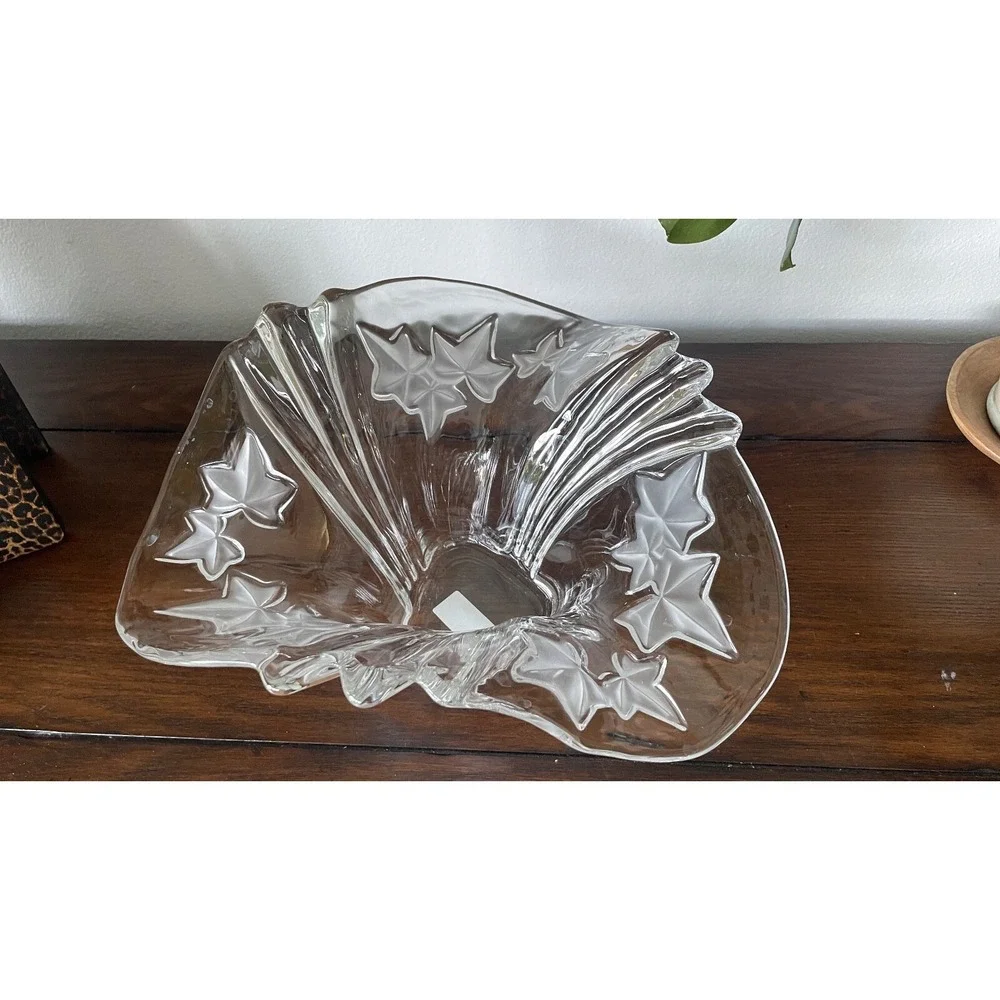 Mikasa Parisian Ivy Handerchief Bowl, 12